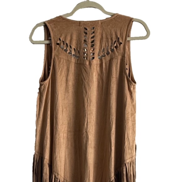American Rag Faux Suede Fringe Vest - Picture 9 of 10